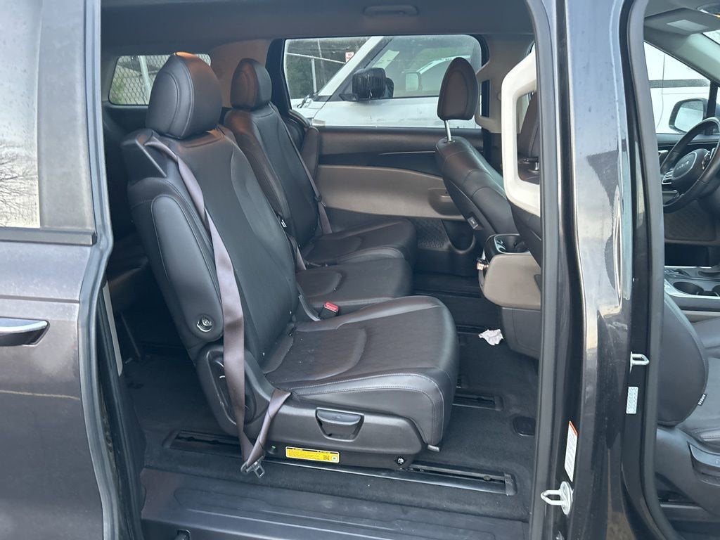 2025 Kia Carnival LXS