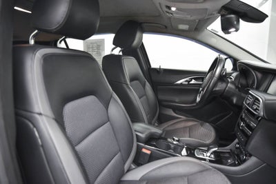 2019 INFINITI QX30 LUXE