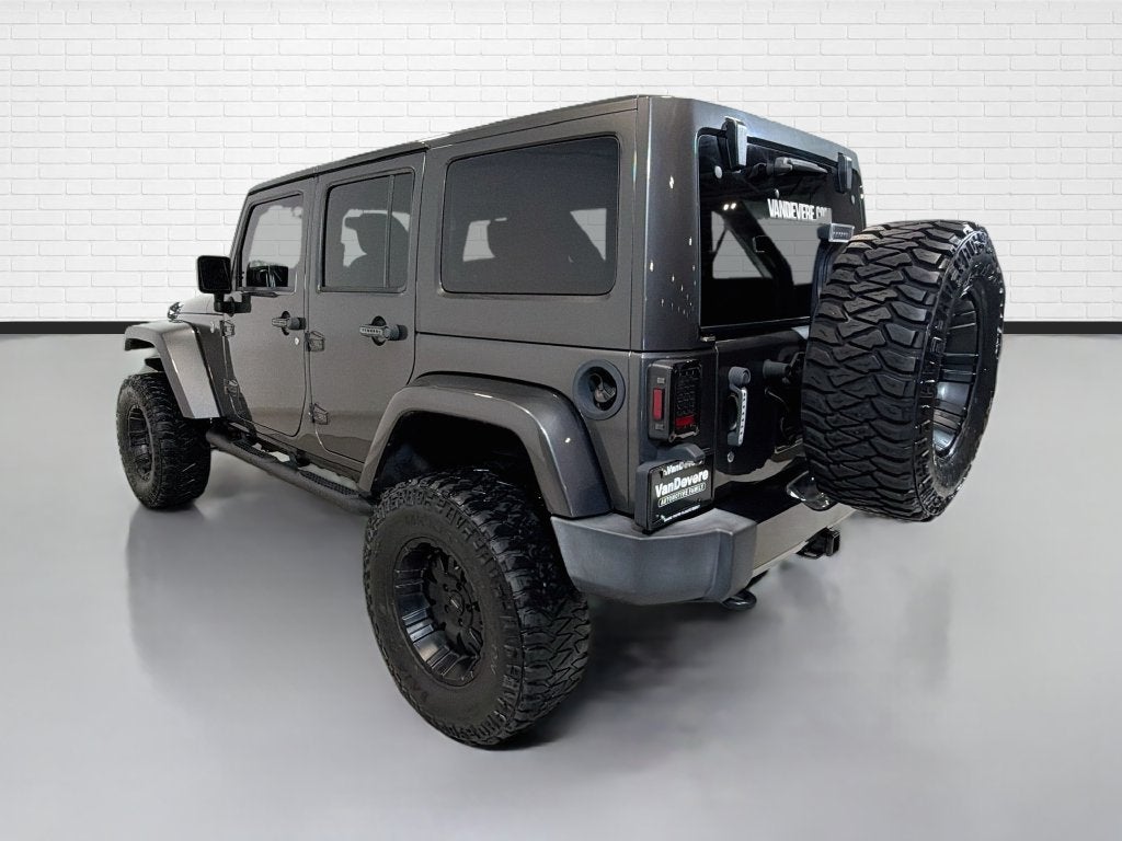 2018 Jeep Wrangler JK Unlimited Sahara