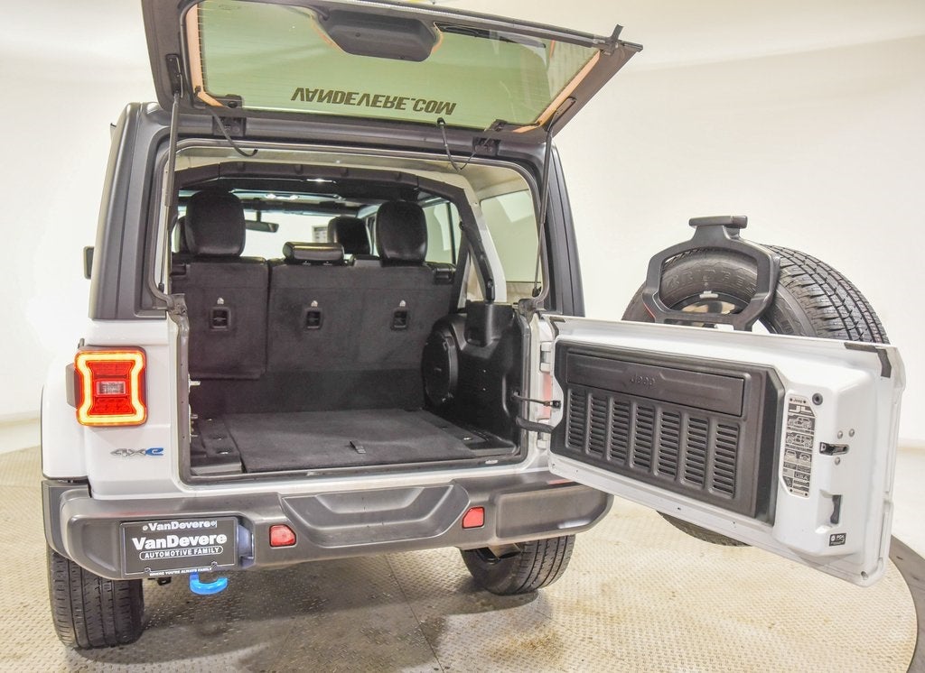 2023 Jeep Wrangler Sahara 4xe