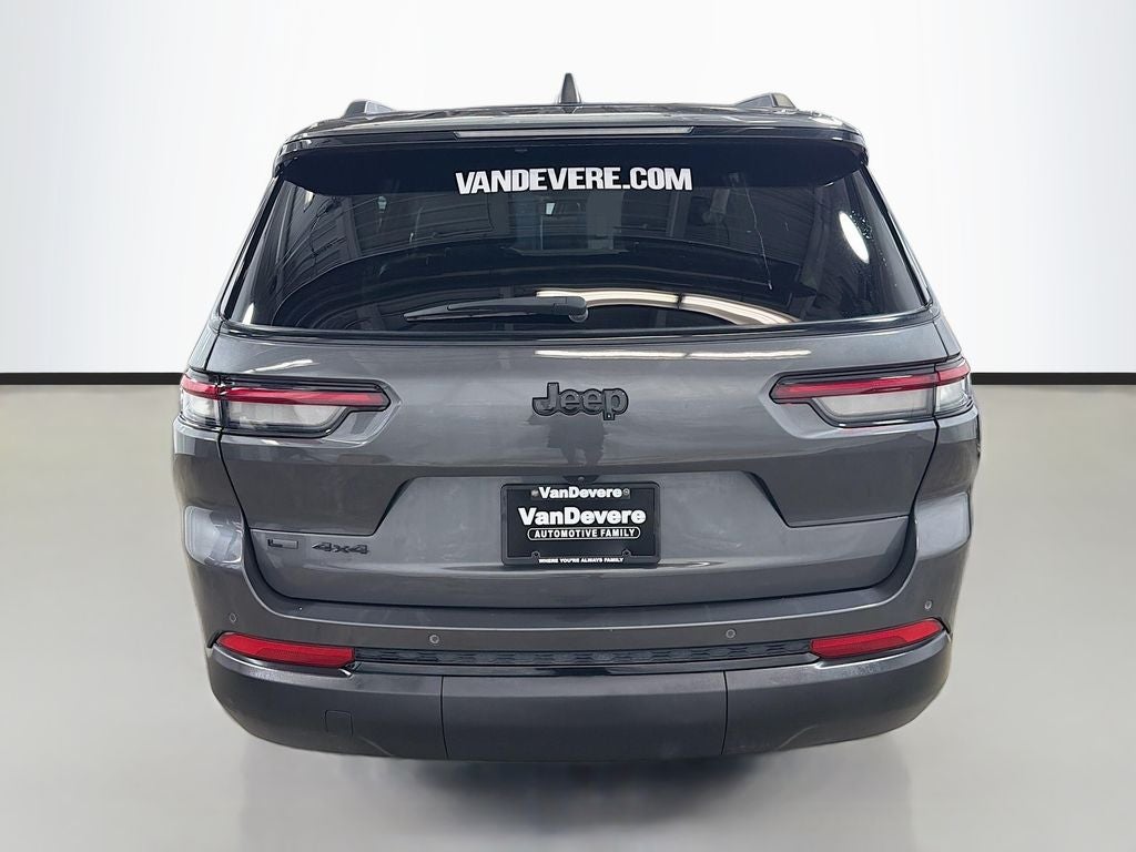2023 Jeep Grand Cherokee L Altitude