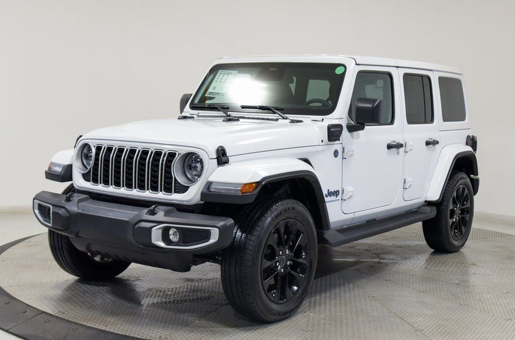 2025 Jeep Wrangler Sahara 4xe