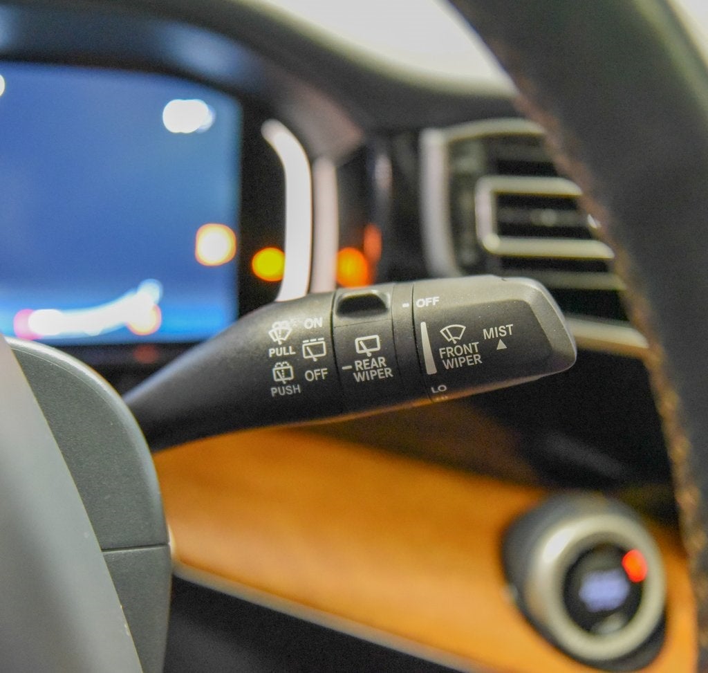 2022 Jeep Grand Wagoneer Series II