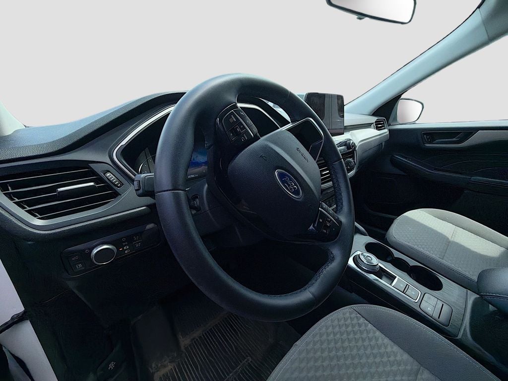 2022 Ford Escape Hybrid SE