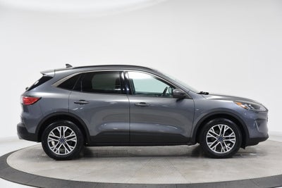 2022 Ford Escape Hybrid SEL