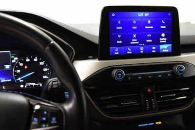 2022 Ford Escape Hybrid SEL