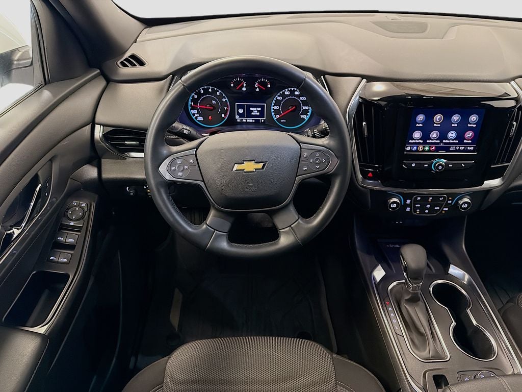 2023 Chevrolet Traverse LT Cloth w/2FL