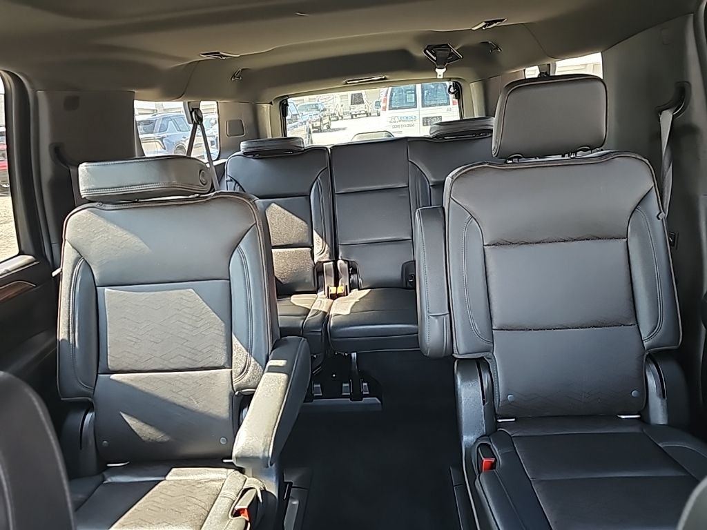 2021 Chevrolet Suburban High Country