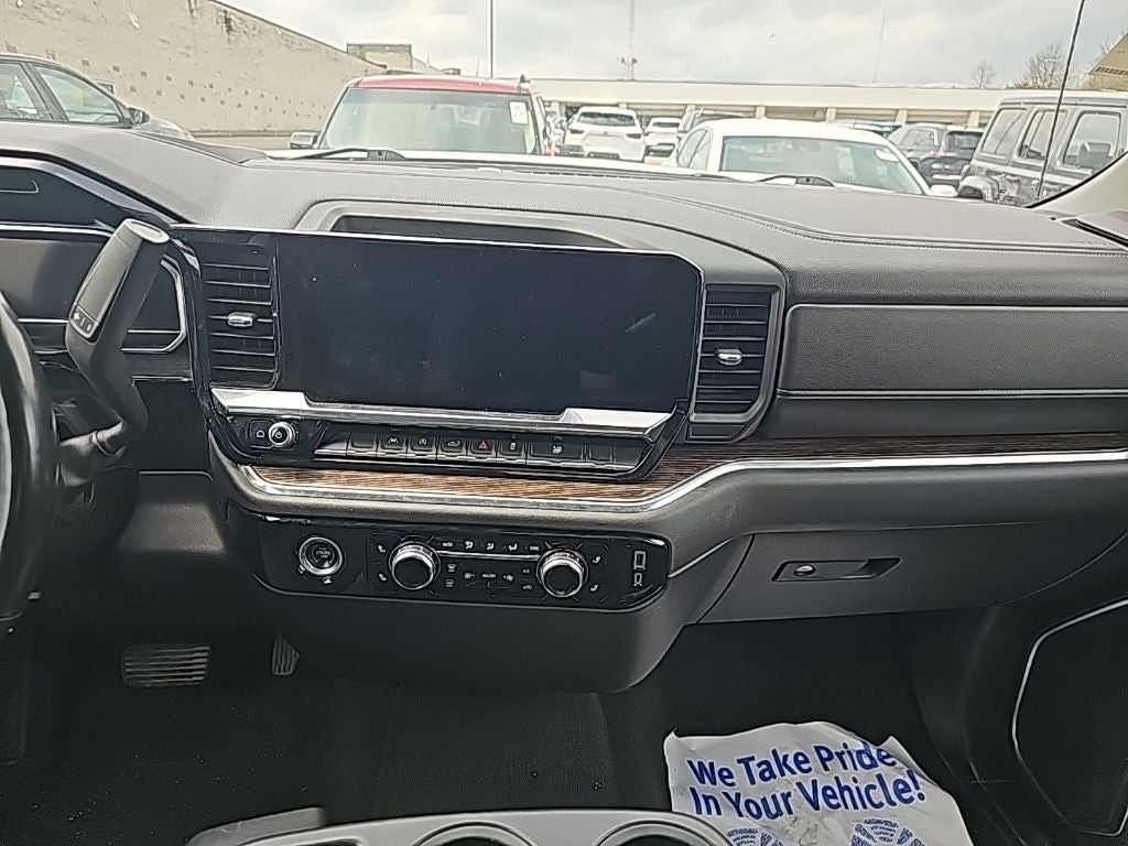 2023 GMC Sierra 1500 SLE