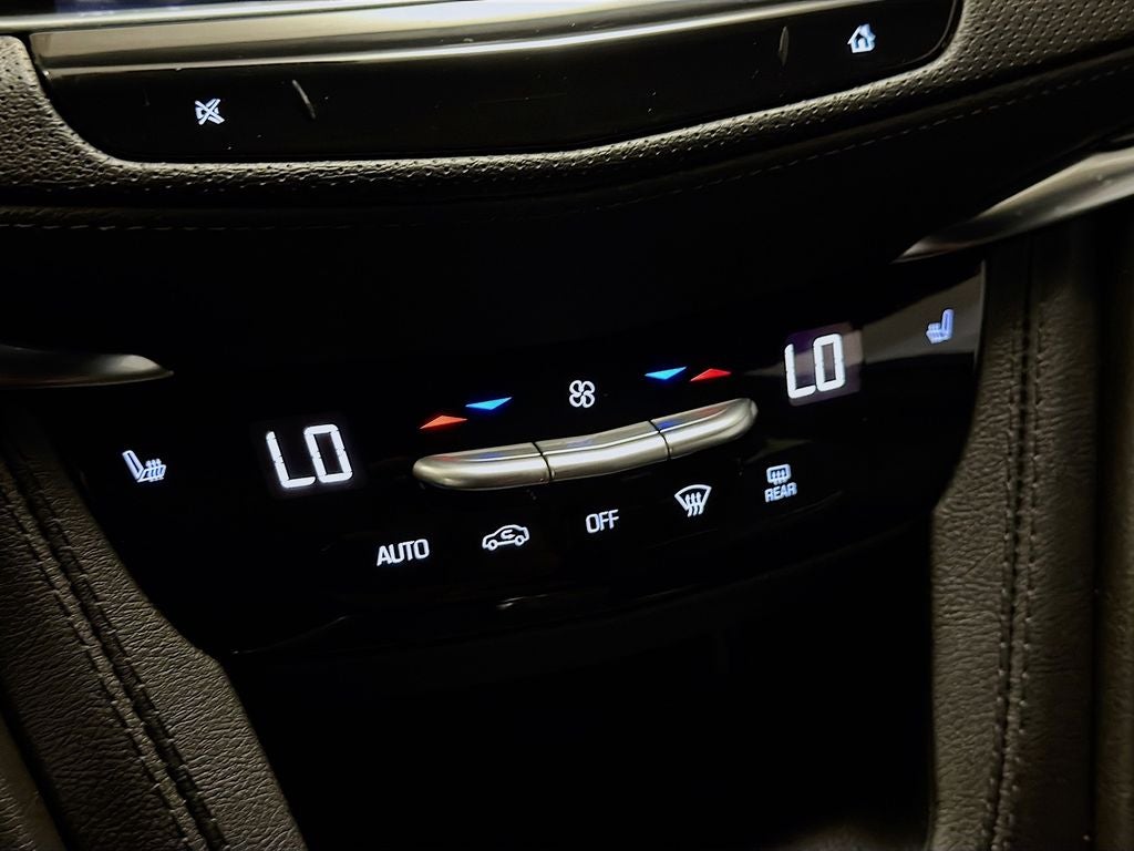 2023 Cadillac XT5 Sport