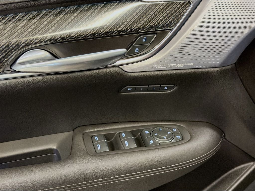 2023 Cadillac XT5 Sport