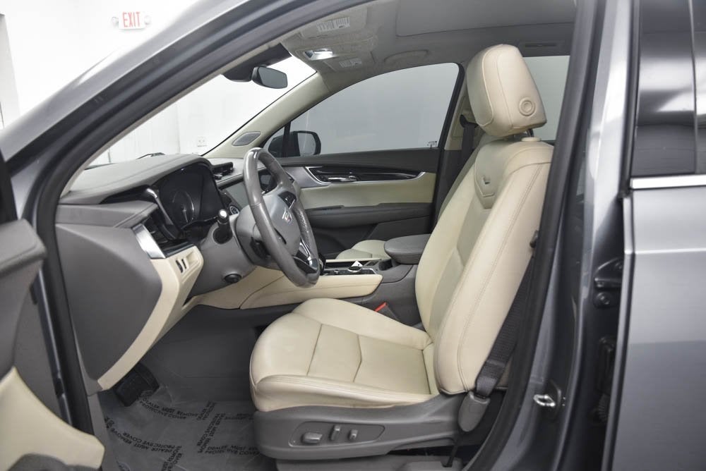 2022 Cadillac XT6 Premium Luxury