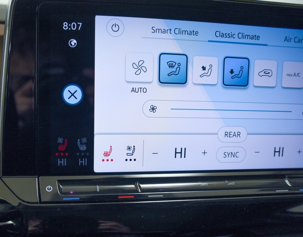 2024 Volkswagen Atlas 2.0T SE w/Technology