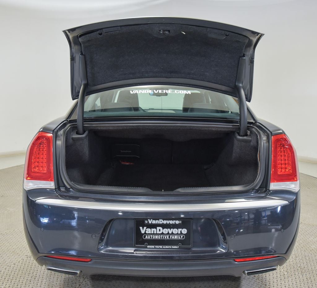 2015 Chrysler 300 C Platinum