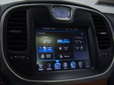 2015 Chrysler 300 C Platinum