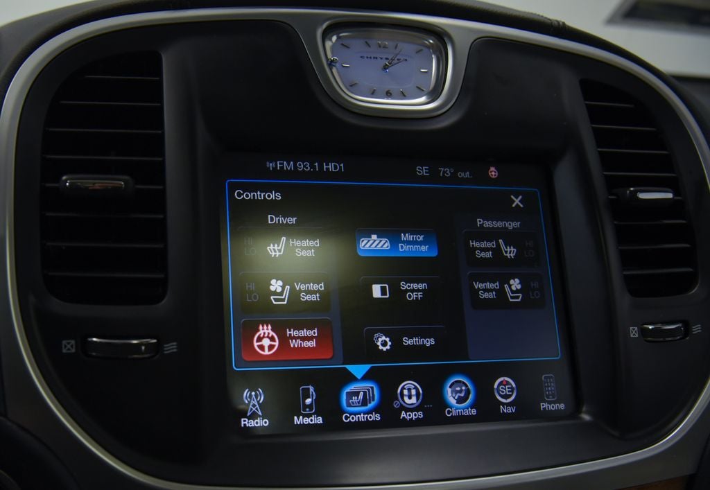 2015 Chrysler 300 C Platinum