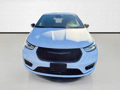 2023 Chrysler Pacifica Hybrid Limited