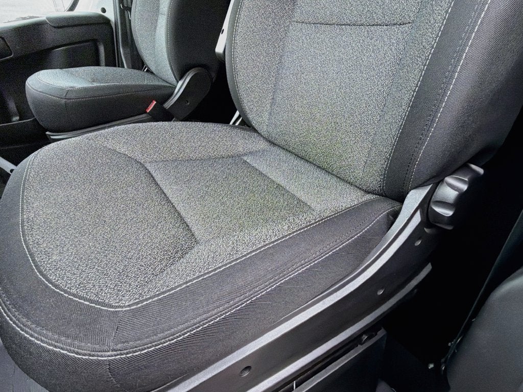 2025 RAM ProMaster 2500 Base
