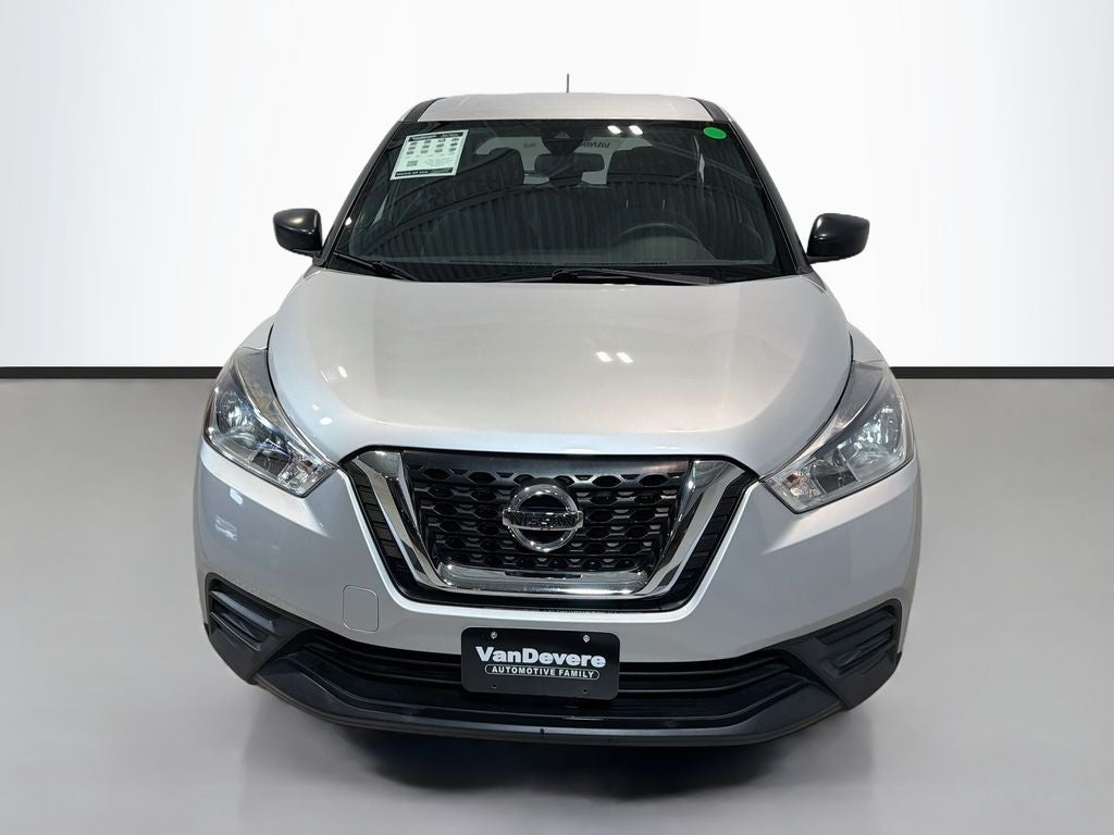2020 Nissan Kicks S