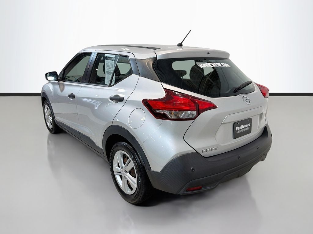 2020 Nissan Kicks S