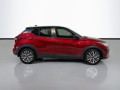 2023 Nissan Kicks SV