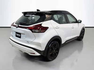 2023 Nissan Kicks SR