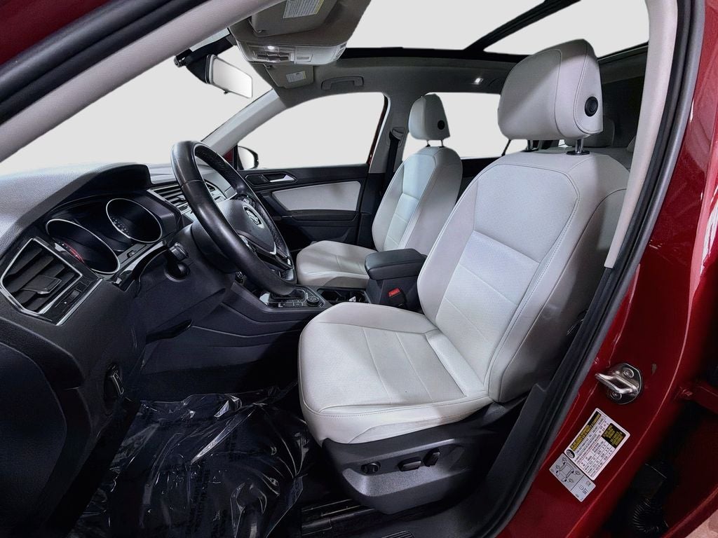 2018 Volkswagen Tiguan 2.0T SEL 4Motion