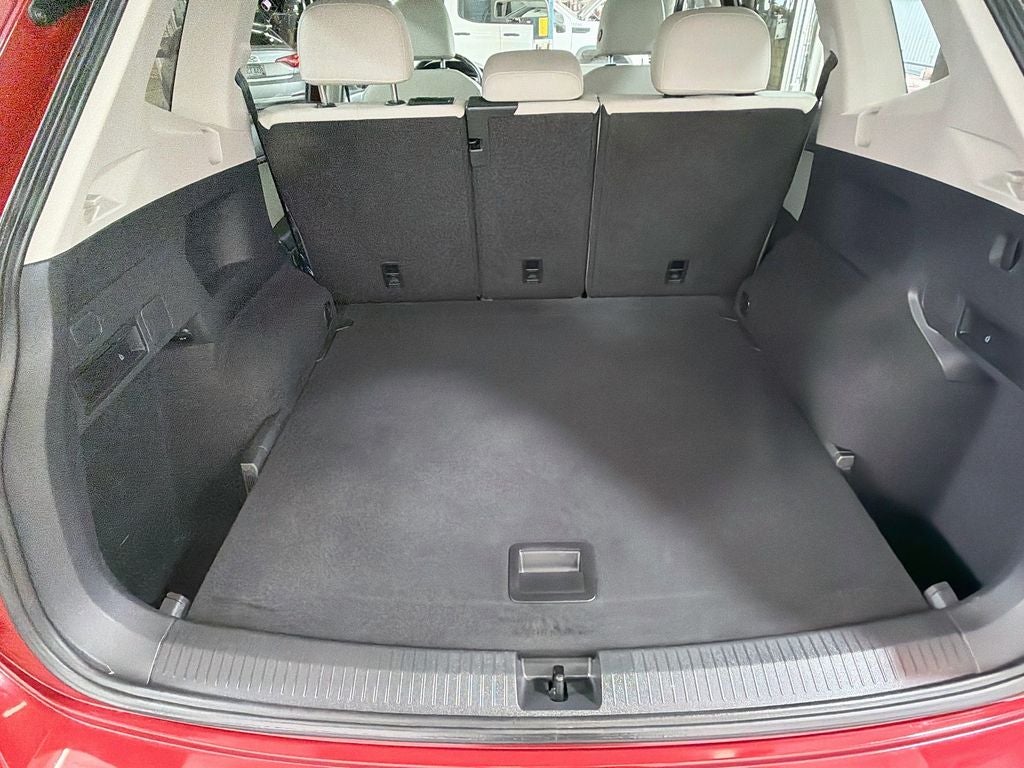 2018 Volkswagen Tiguan 2.0T SEL 4Motion