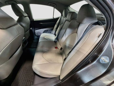 2023 Toyota Camry Hybrid SE