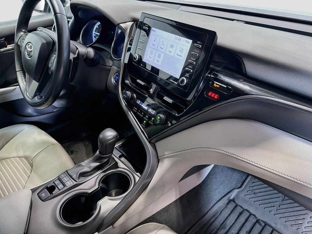 2023 Toyota Camry Hybrid SE
