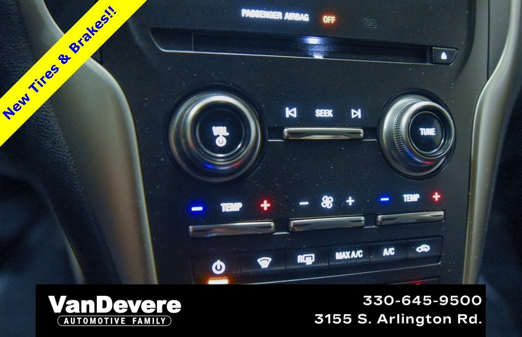 2015 Lincoln MKC Base