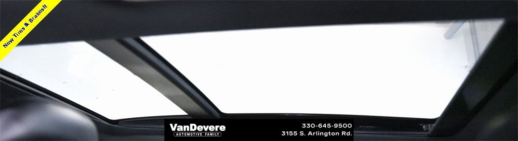 2015 Lincoln MKC Base