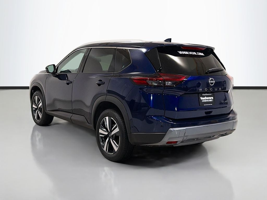 2026 Nissan Rogue SL