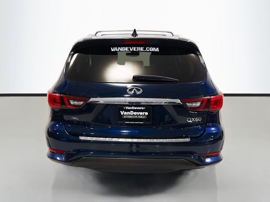 2020 INFINITI QX60 LUXE