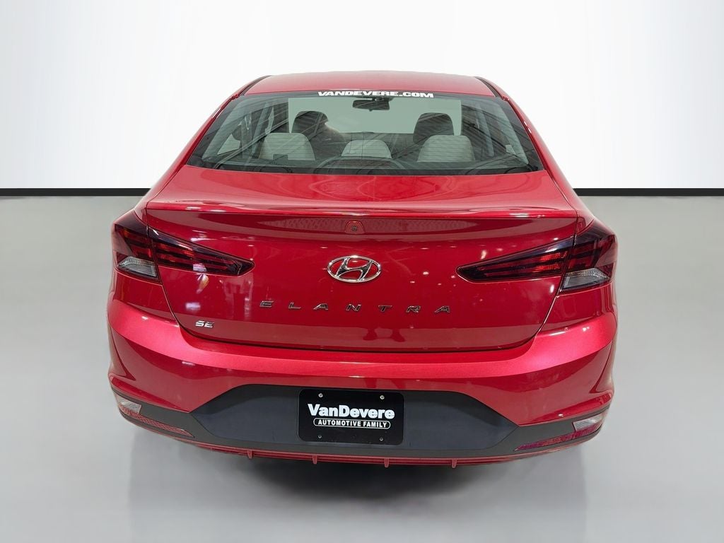 2020 Hyundai Elantra SE