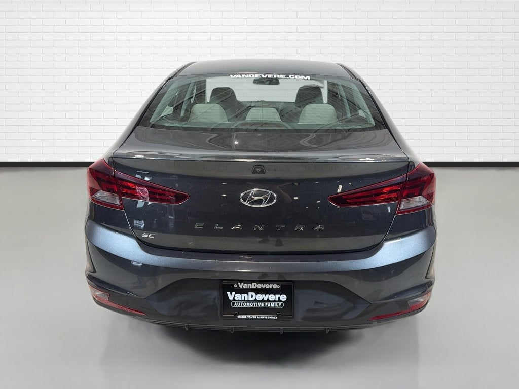 2020 Hyundai Elantra SE