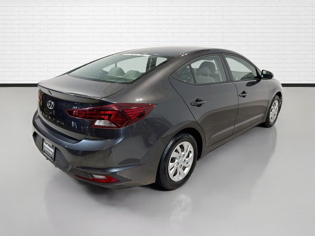 2020 Hyundai Elantra SE