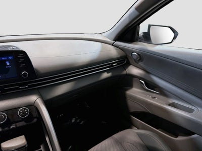 2021 Hyundai Elantra SE