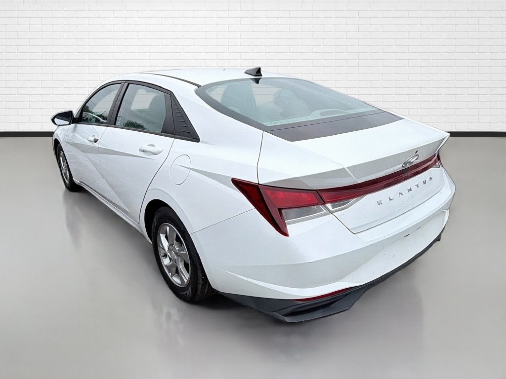 2021 Hyundai Elantra SE