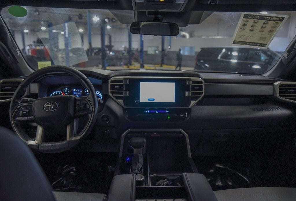 2025 Toyota Tundra SR5