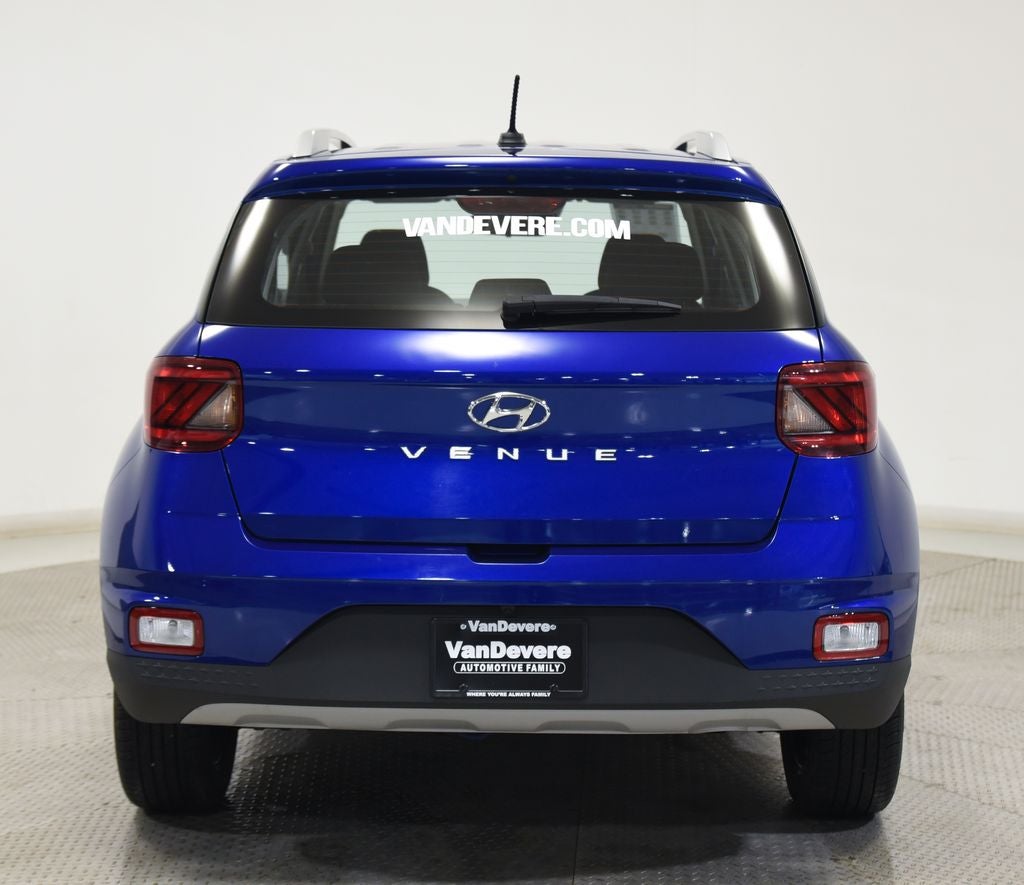 2025 Hyundai Venue SEL