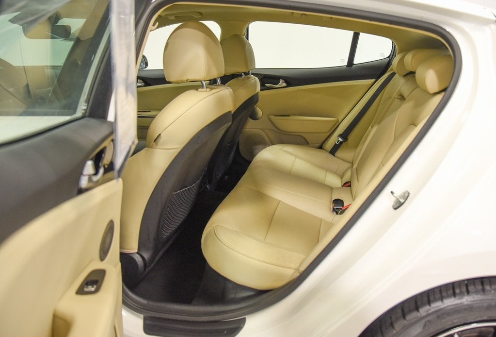 2023 Kia Stinger GT-Line