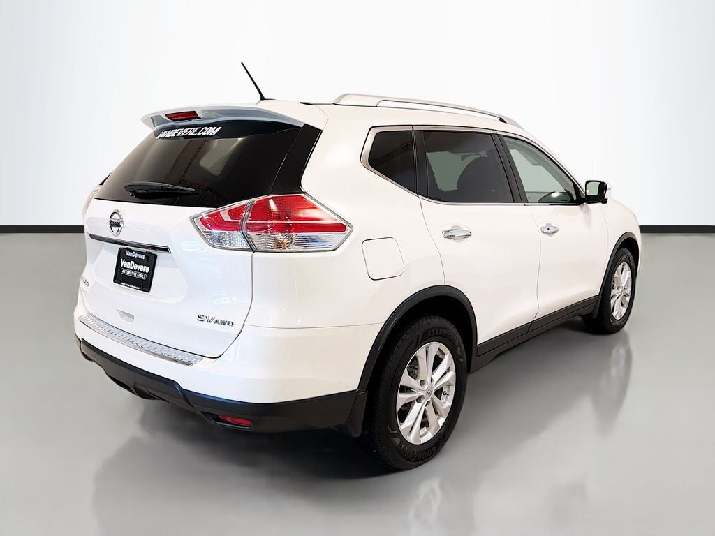 2016 Nissan Rogue SV