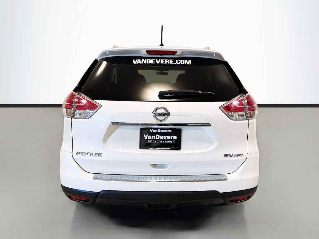 2016 Nissan Rogue SV