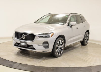 2022 Volvo XC60 B5 Momentum