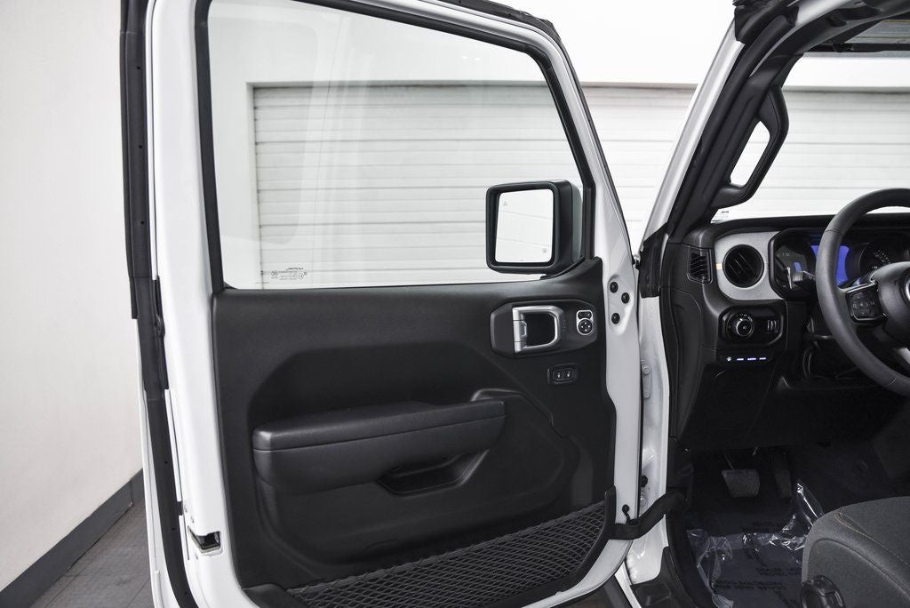 2024 Jeep Wrangler Willys 4xe