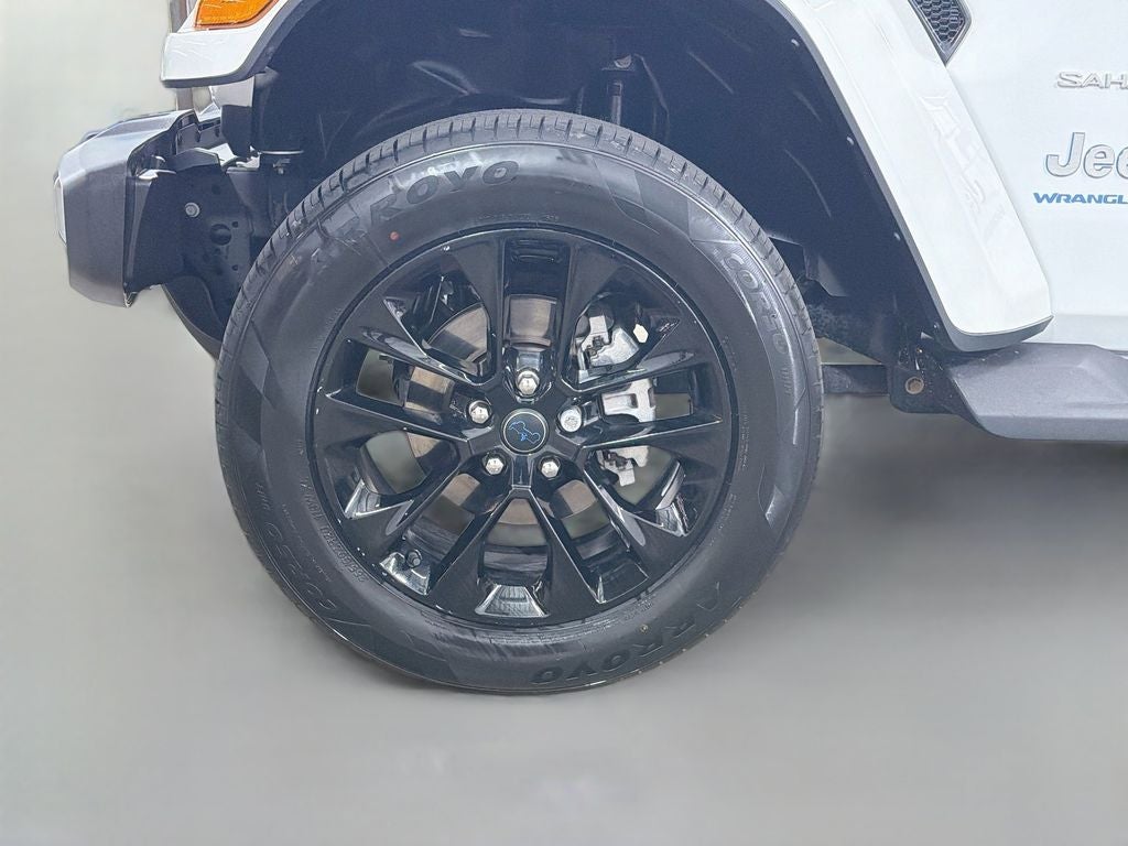 2024 Jeep Wrangler Sahara 4xe