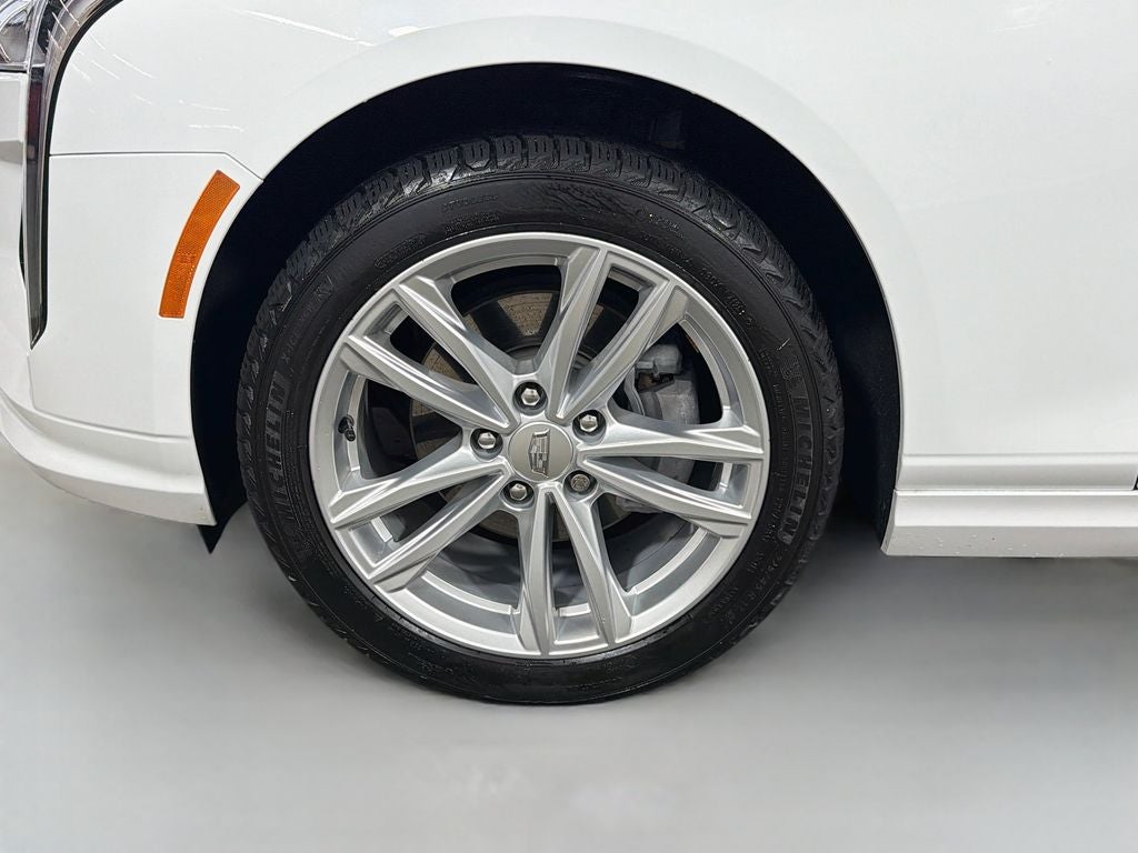 2022 Cadillac CT4 Luxury