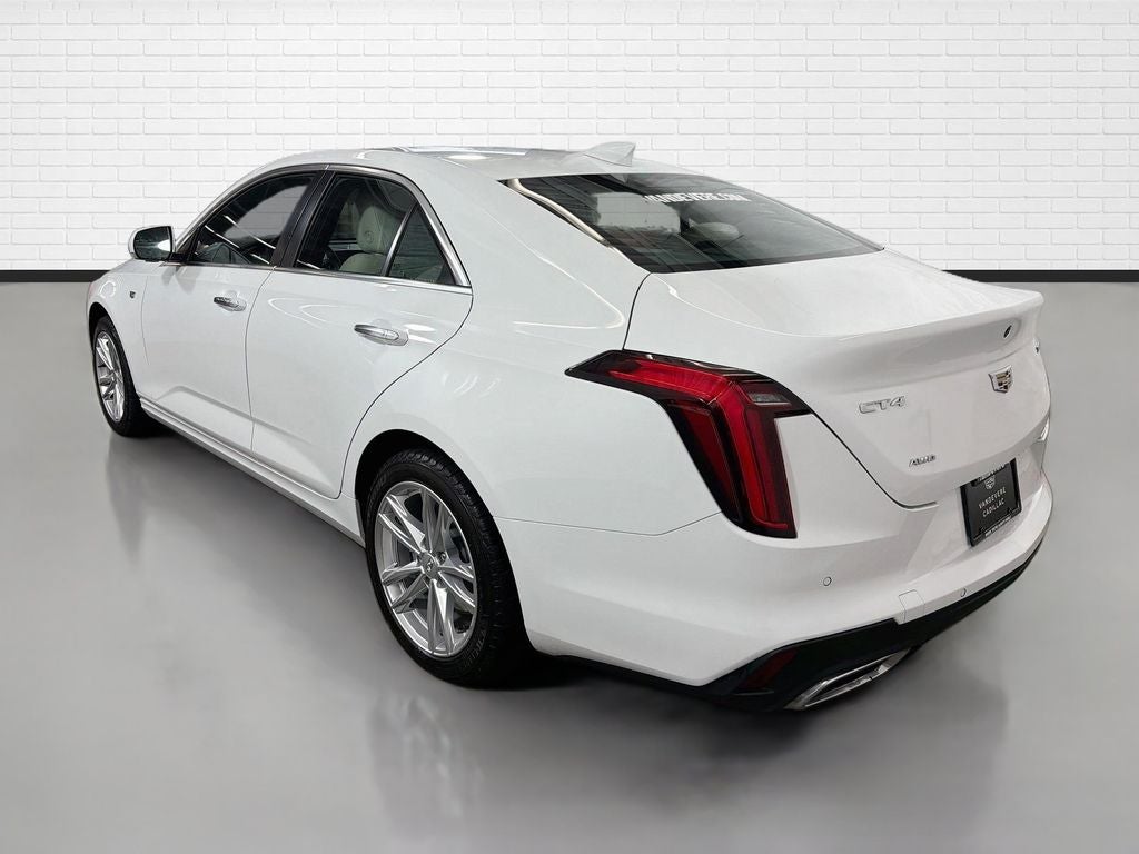 2022 Cadillac CT4 Luxury