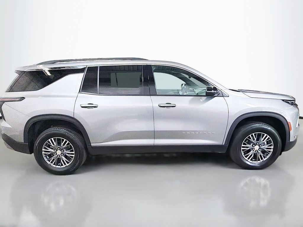 2025 Chevrolet Traverse LT 2LT